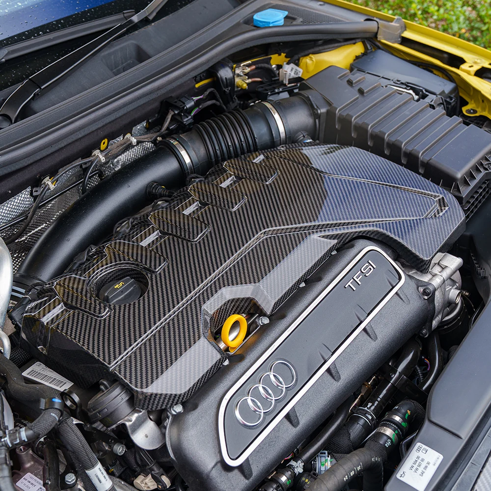 AUDI RS3 8Y 2020+ CARBON FIBRE ENGINE COVER KIT