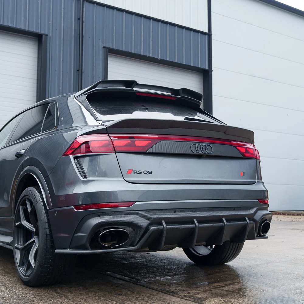 AUDI RSQ8 FACELIFT 2025+ CARBON FIBRE FULL KIT - CT DESIGN