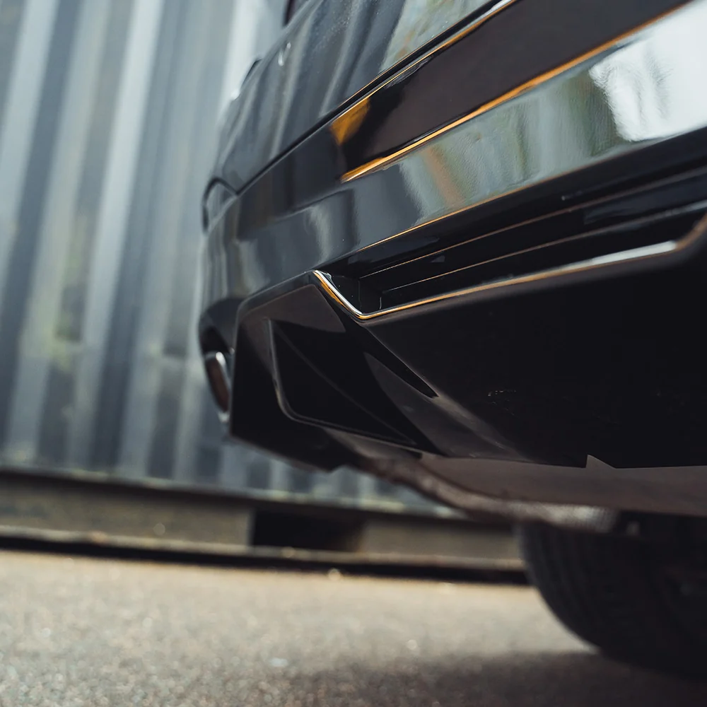 BMW 5 SERIES G30 LCI 21+ GLOSS BLACK KIT - MP STYLE-Kit-BLAK BY CT-CT Carbon - High-quality carbon fiber and gloss black aerodynamic parts for premium sports and luxury vehicles.