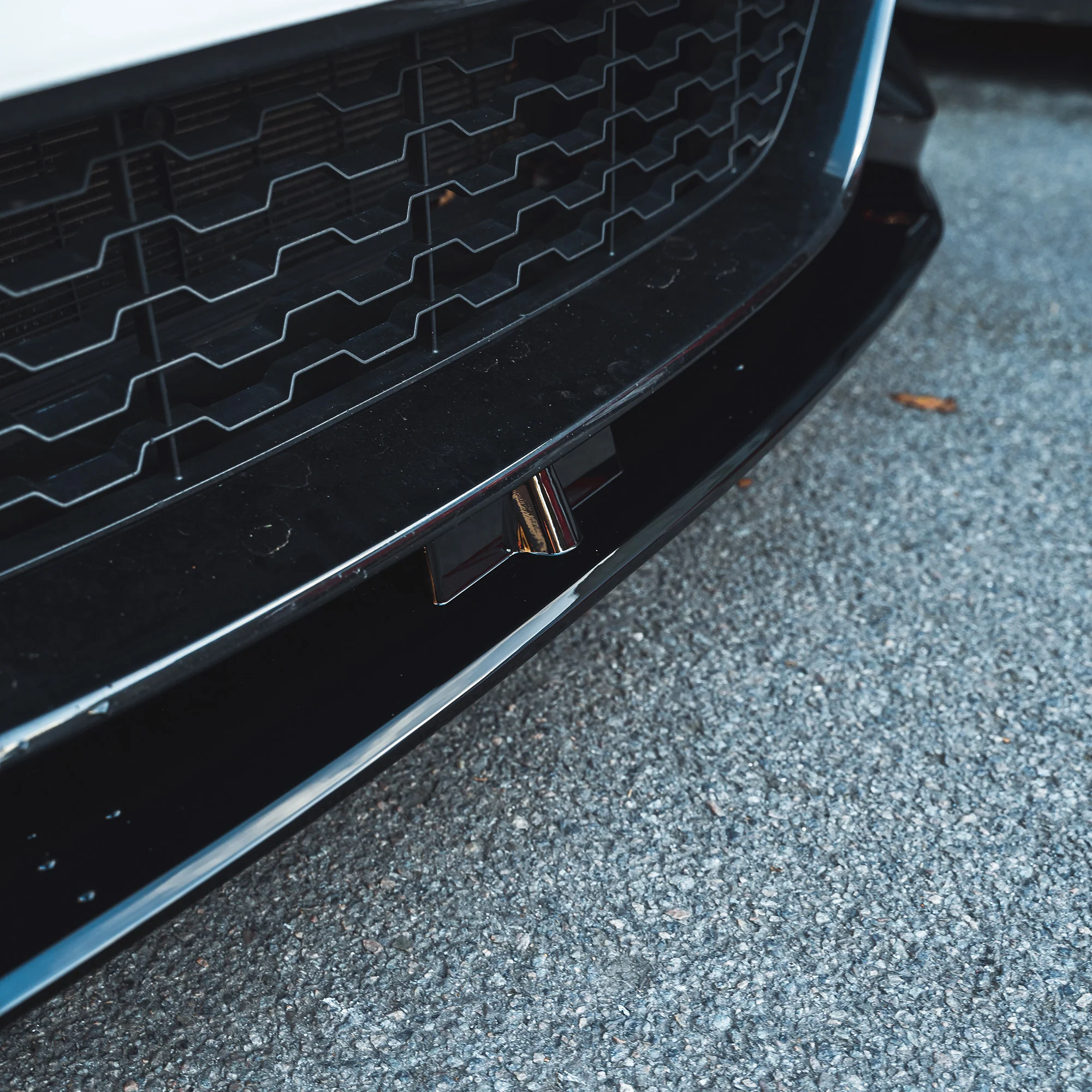 BMW F20/F21 1 SERIES LCI GLOSS BLACK SPLITTER-Splitter-BLAK BY CT-CT Carbon - High-quality carbon fiber and gloss black aerodynamic parts for premium sports and luxury vehicles.
