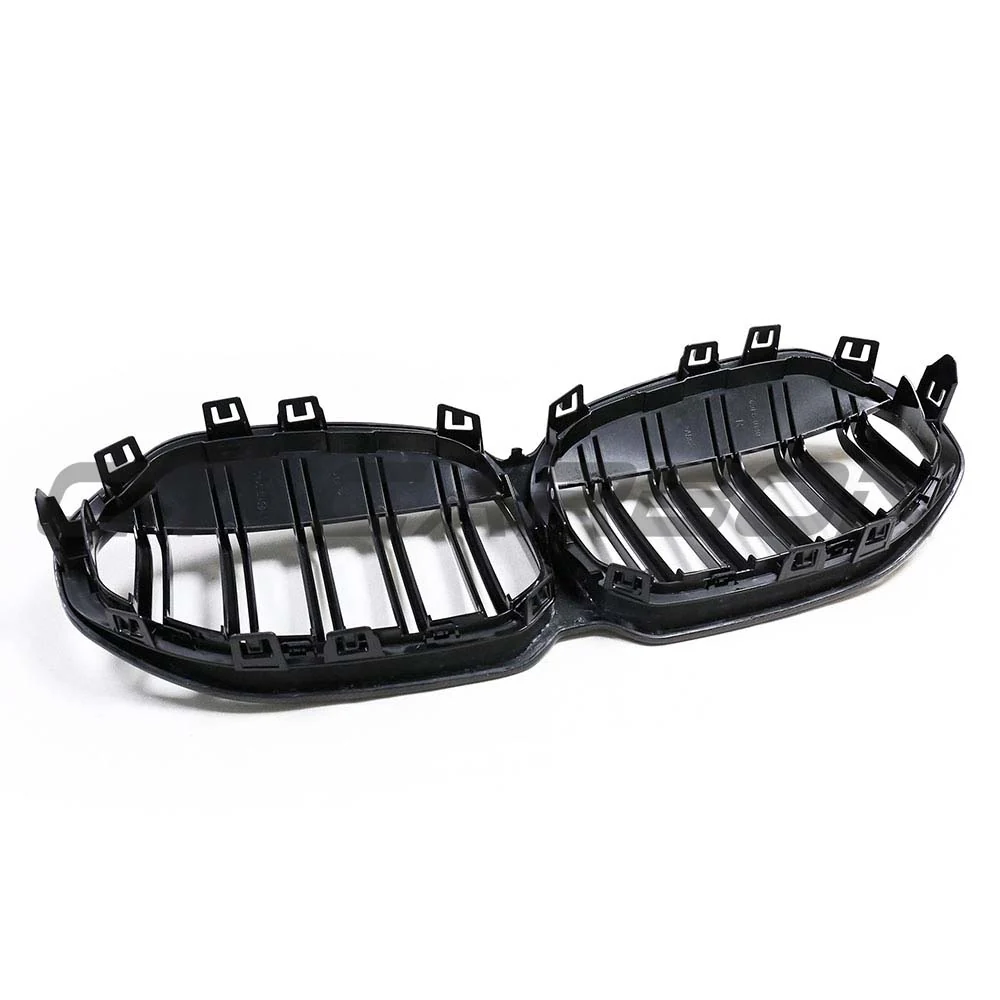 BMW F40 1 SERIES 2019-2024 CARBON FIBRE FRONT GRILLE - V1