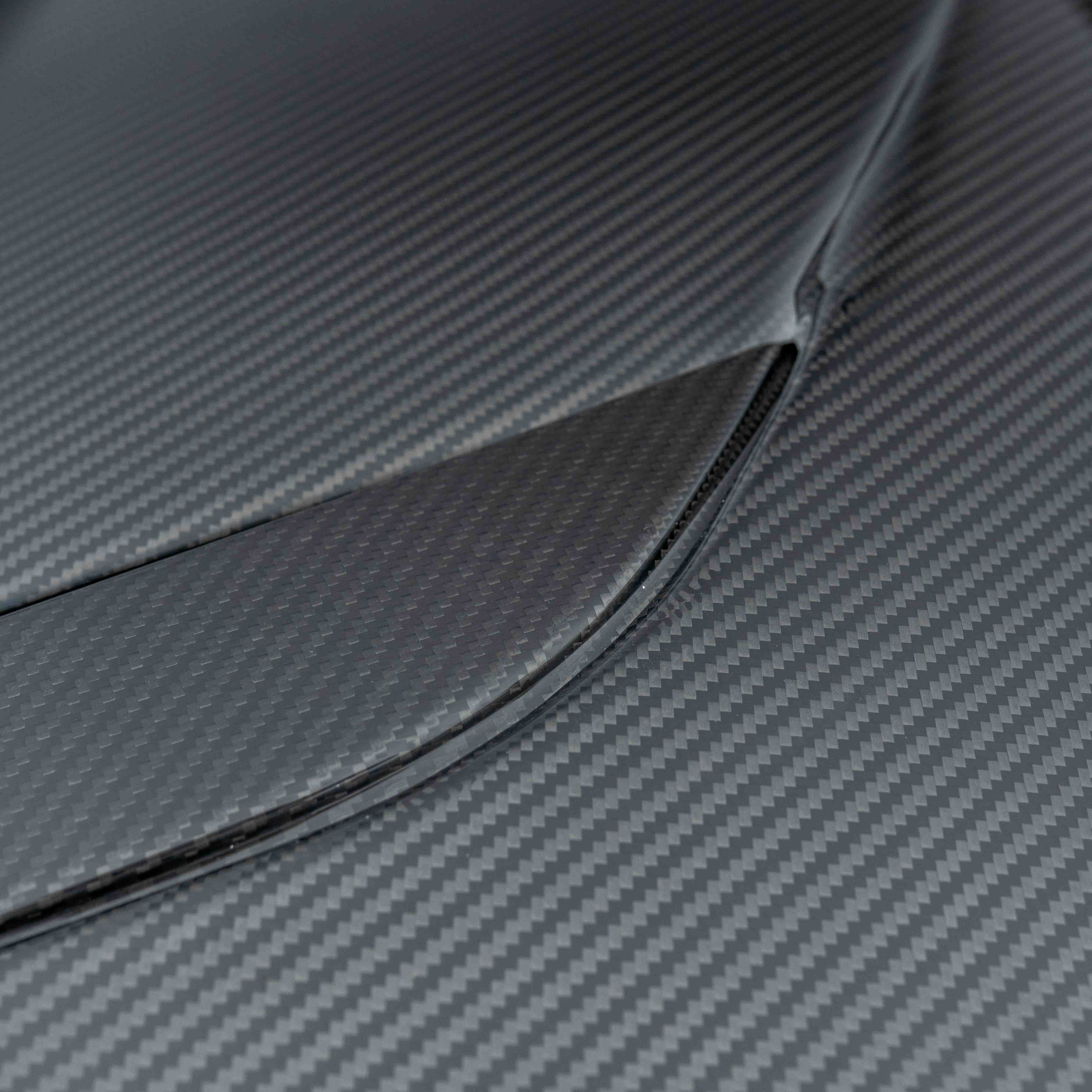 BMW F90 M5 & G30 5 SERIES CARBON FIBRE BONNET-Bonnet-CT CARBON-CT Carbon - High-quality carbon fiber and gloss black aerodynamic parts for premium sports and luxury vehicles.