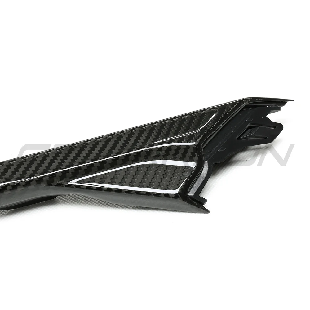 BMW F90 M5 & M5C COMPETITION CARBON FIBRE FENDER TRIM-Accessories-CT CARBON-CT Carbon - High-quality carbon fiber and gloss black aerodynamic parts for premium sports and luxury vehicles.