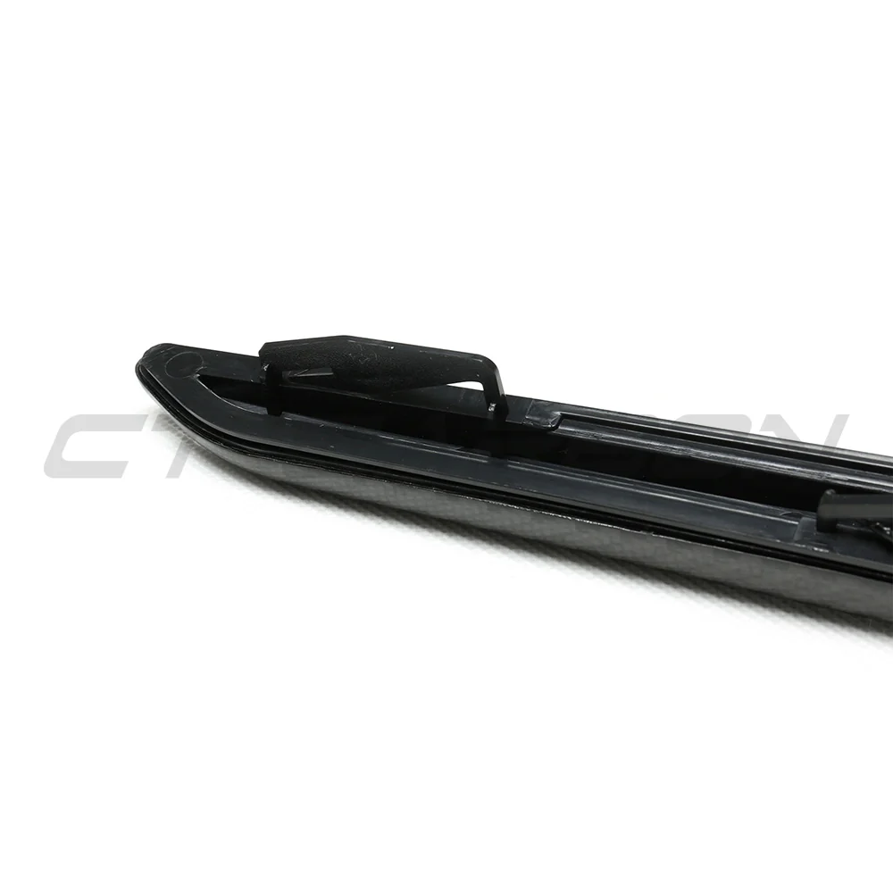 BMW F90 M5 & M5C COMPETITION CARBON FIBRE FENDER TRIM-Accessories-CT CARBON-CT Carbon - High-quality carbon fiber and gloss black aerodynamic parts for premium sports and luxury vehicles.