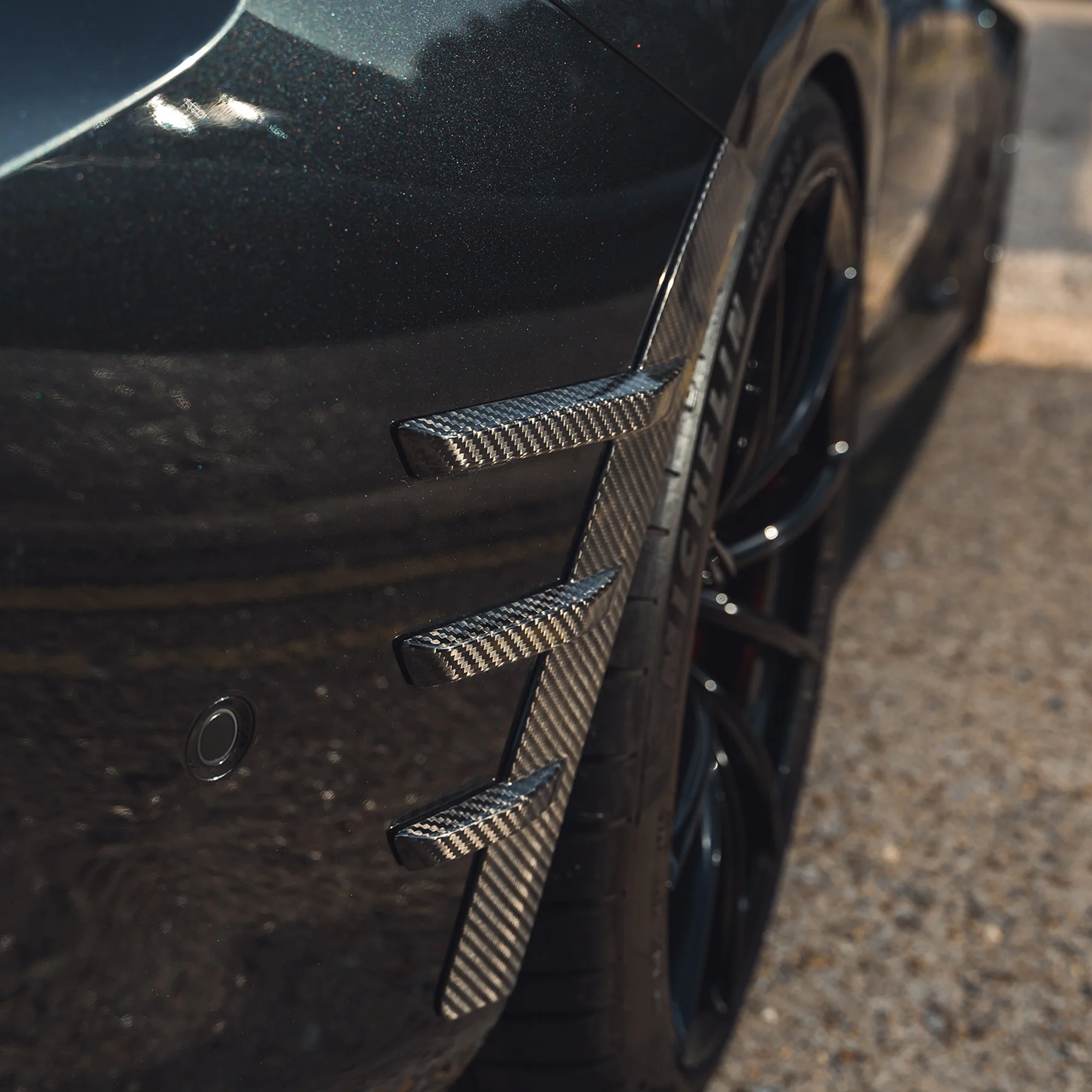 BMW G87 M2 CARBON FIBRE REAR SIDE FENDER TRIM-Accessories-CT CARBON-CT Carbon - High-quality carbon fiber and gloss black aerodynamic parts for premium sports and luxury vehicles.