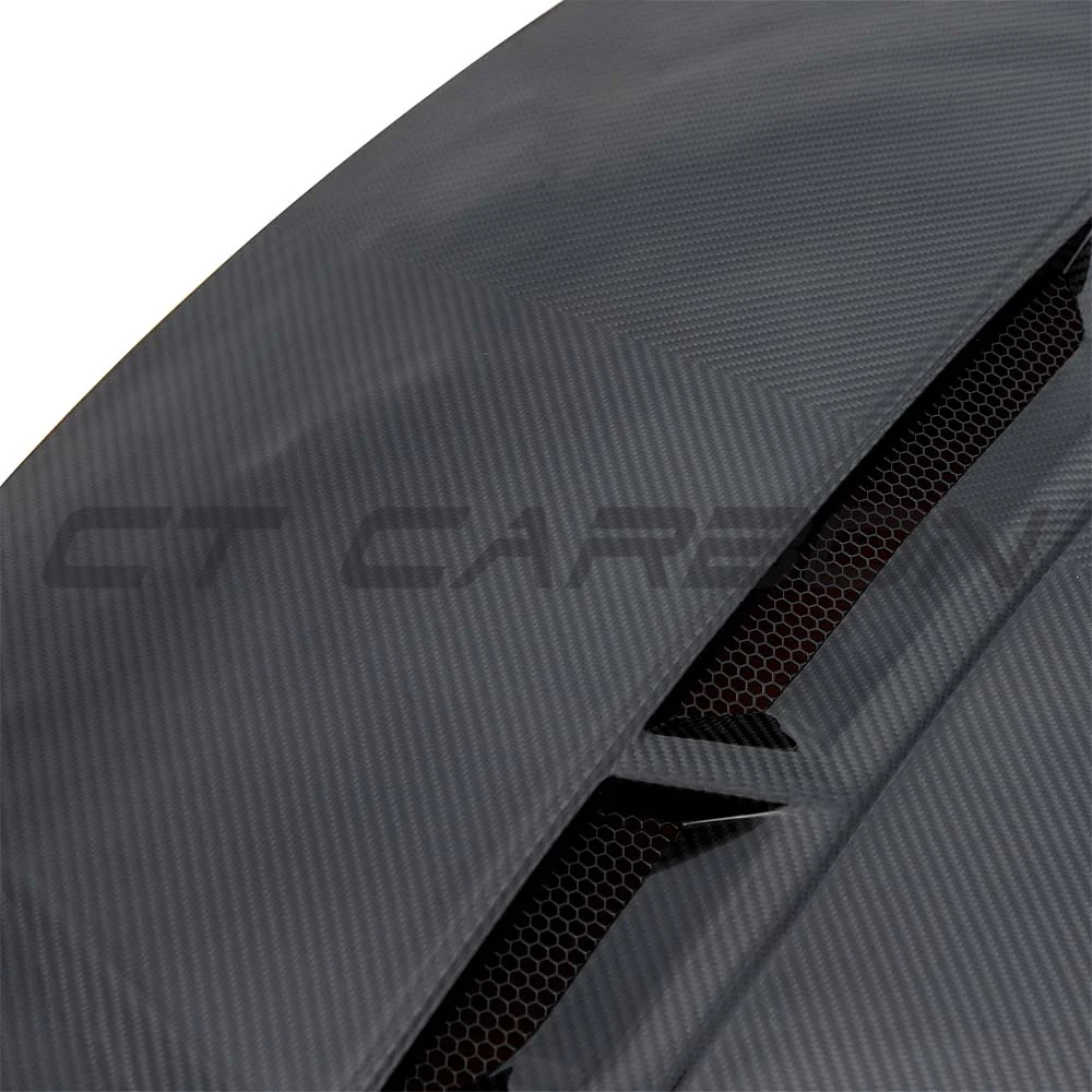 BMW G87 M2 FULL CARBON FIBRE BONNET AND WING/FENDER KIT - CT DESIGN
