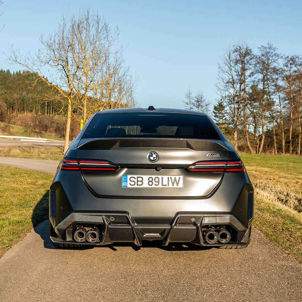 BMW G90 M5 & G60 5 SERIES 2023+ CARBON FIBRE SPOILER - CT DESIGN