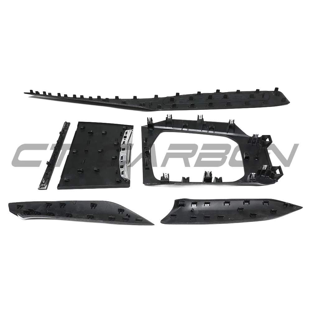BMW GXX 2022-2024 CARBON FIBRE CENTER CONSOLE TRIM - LHD