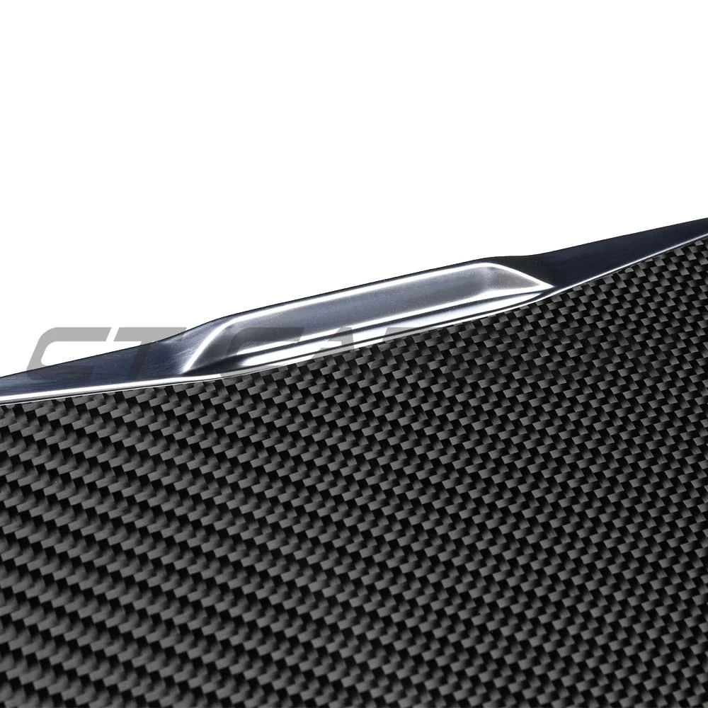 BMW GXX 2025+ LCI CARBON FIBRE CENTER CONSOLE TRIM - RHD