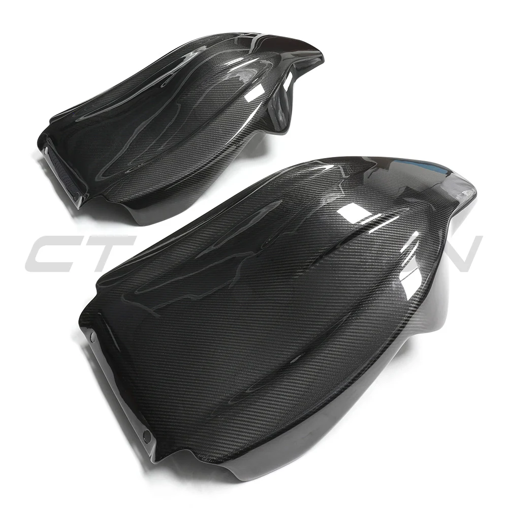 BMW GXX/F9X FULL CARBON FIBRE SEATS BACKS-Accessories-CT CARBON-CT Carbon - High-quality carbon fiber and gloss black aerodynamic parts for premium sports and luxury vehicles.