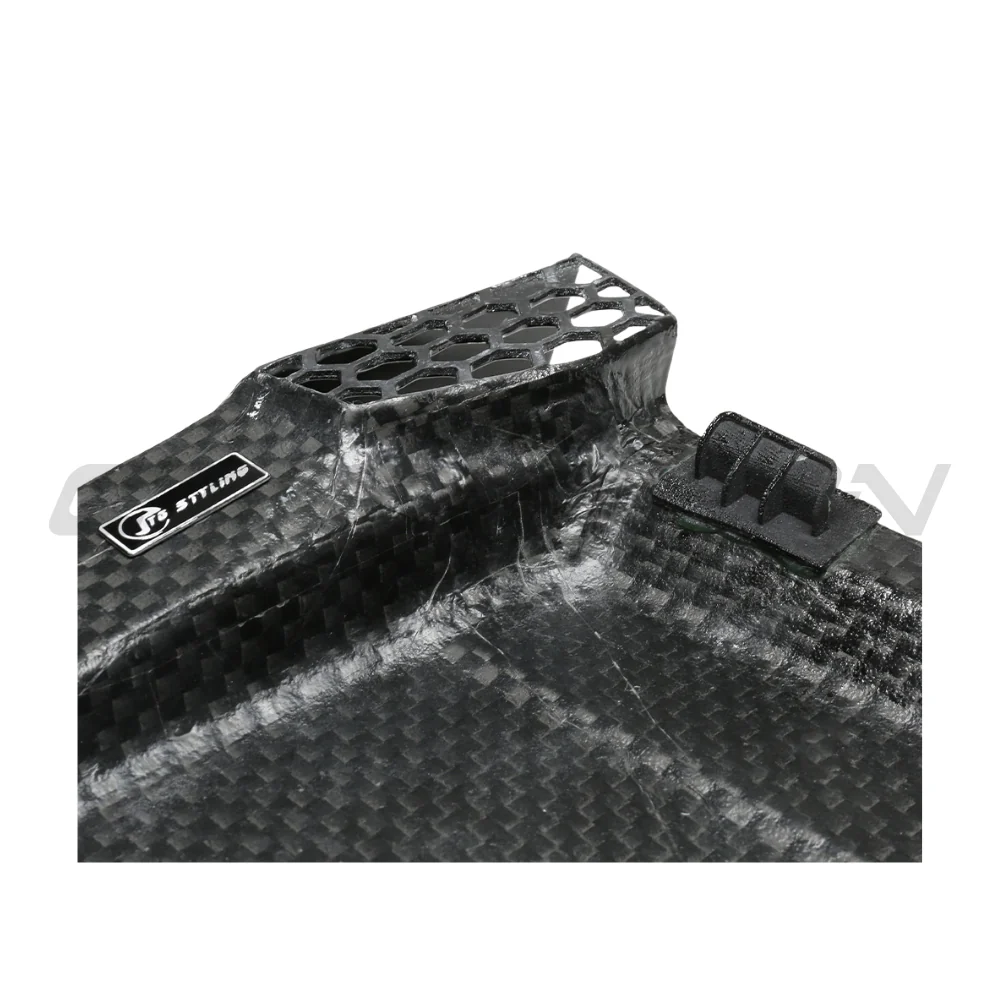 BMW M2/M3 & M4 G87/G80/G81/G82/G83 CARBON FIBRE ENGINE BAY UPPER TRIM - LHD