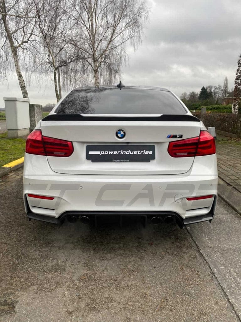 BMW M3 F80 FULL CARBON FIBRE KIT - CS STYLE
