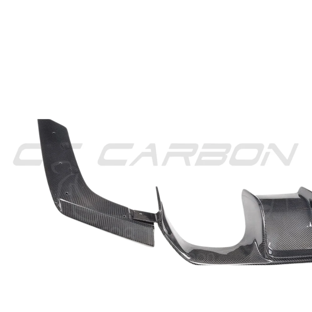 BMW M3/M4 F80/F82/F83 CARBON FIBRE DIFFUSER - V-STYLE