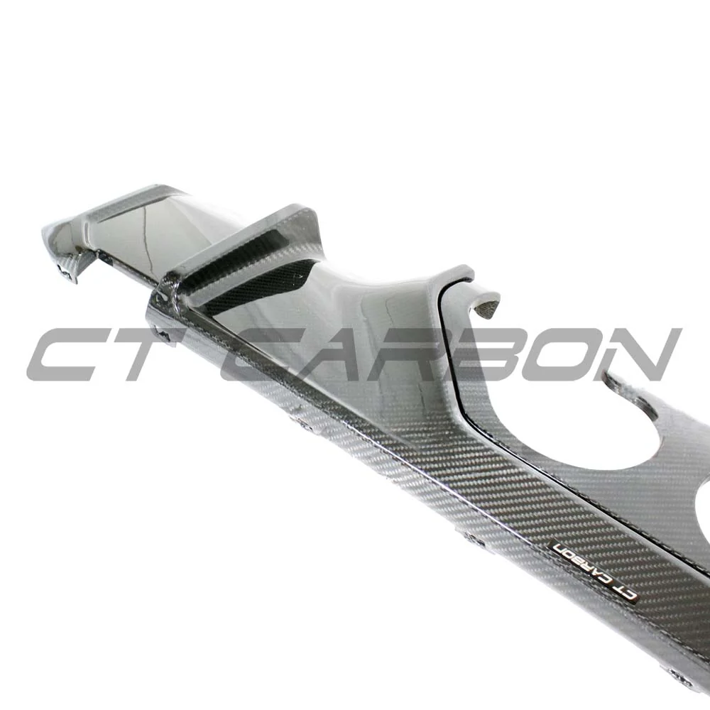 BMW M3/M4 G80/G81/G82/G83 MIDDLE OUTLET DIFFUSER