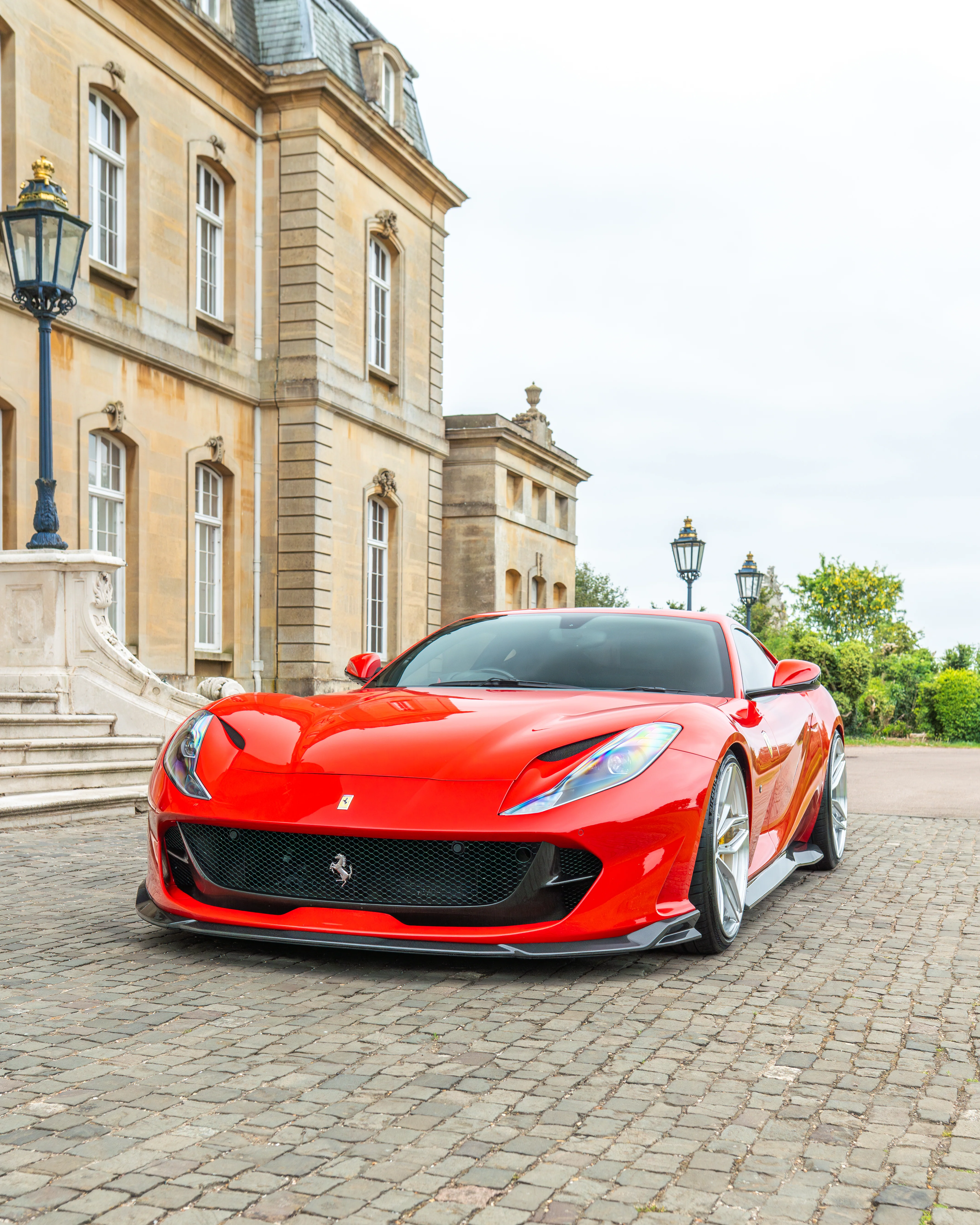 FERRARI 812 SUPERFAST & GTS CARBON FIBRE SIDE SKIRT EXTENSION - CT DESIGN