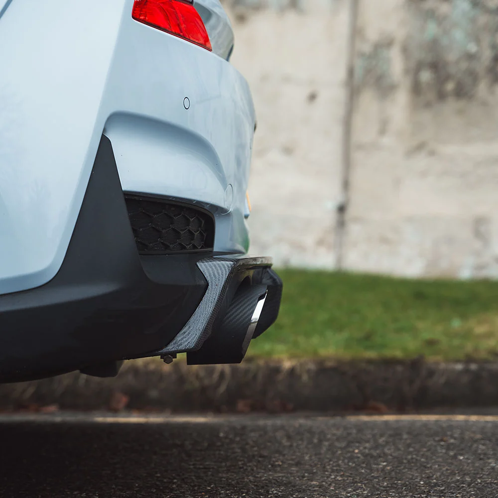 HYUNDAI I30N CARBON FIBRE EXHAUST TIPS-Exhaust Tips-CT CARBON-CT Carbon - High-quality carbon fiber and gloss black aerodynamic parts for premium sports and luxury vehicles.