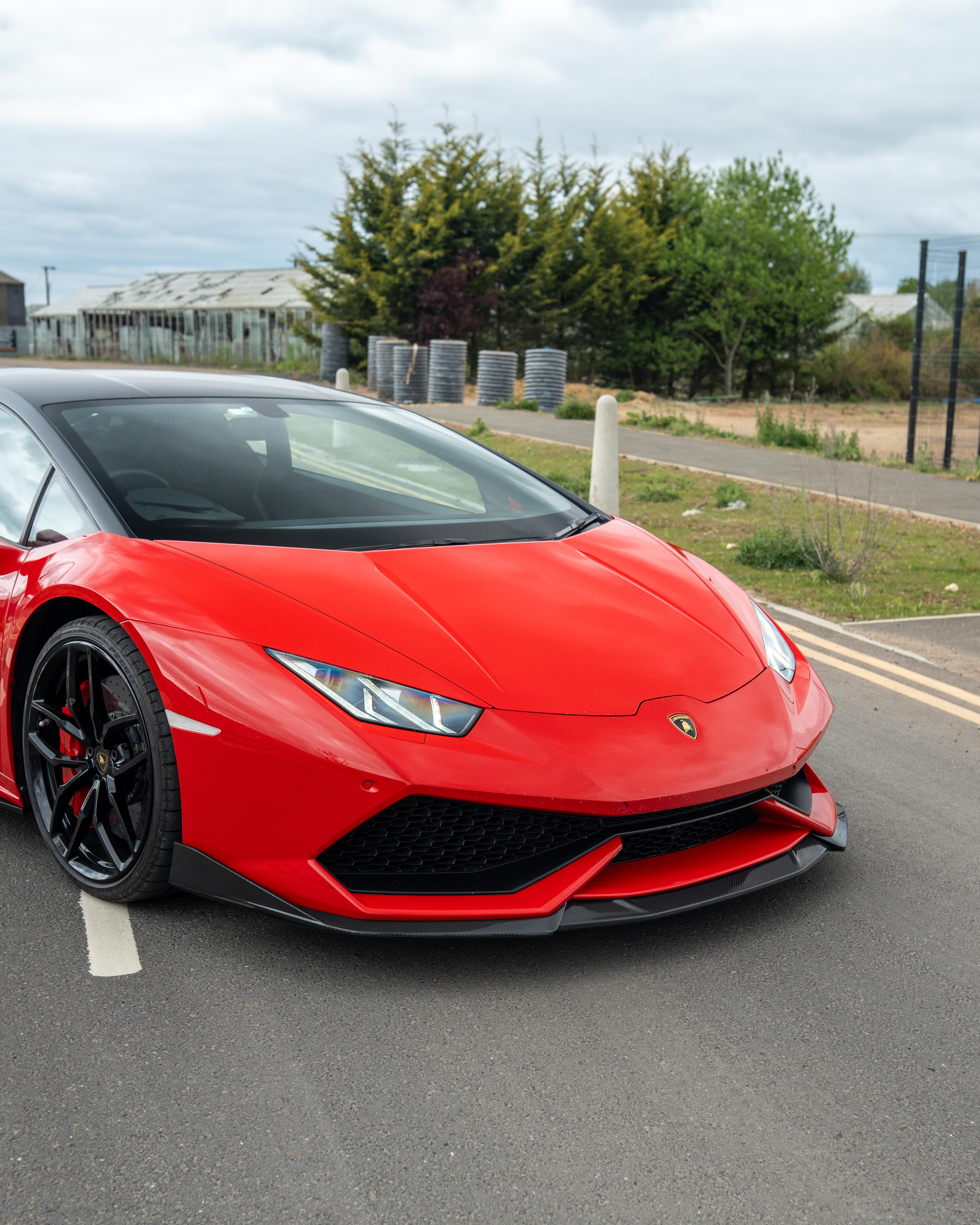 LAMBORGHINI HURACAN LP-610 CARBON FIBRE FULL KIT - CT DESIGN-Kit-CT CARBON-CT Carbon - High-quality carbon fiber and gloss black aerodynamic parts for premium sports and luxury vehicles.