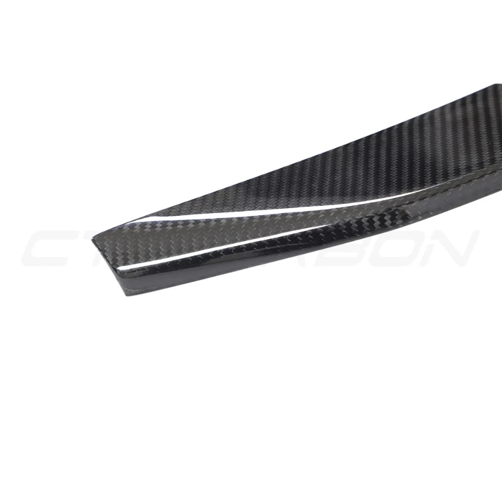 LAMBORGHINI URUS CARBON FIBRE BOOT SPOILER - CT DESIGN-Spoiler-CT CARBON-CT Carbon - High-quality carbon fiber and gloss black aerodynamic parts for premium sports and luxury vehicles.