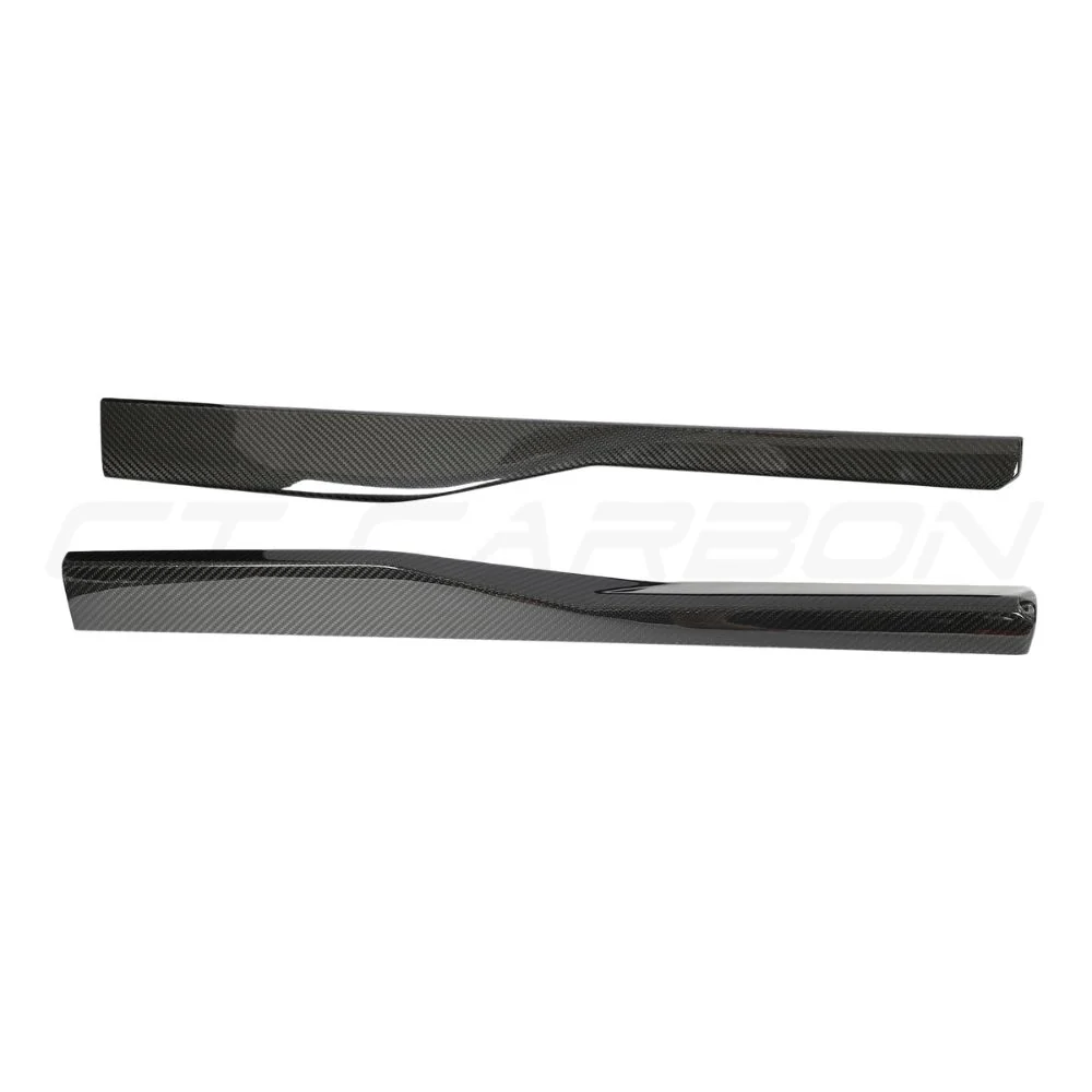 LAMBORGHINI URUS CARBON FIBRE SIDE SKIRTS - CT DESIGN-Side Skirts-CT CARBON-CT Carbon - High-quality carbon fiber and gloss black aerodynamic parts for premium sports and luxury vehicles.