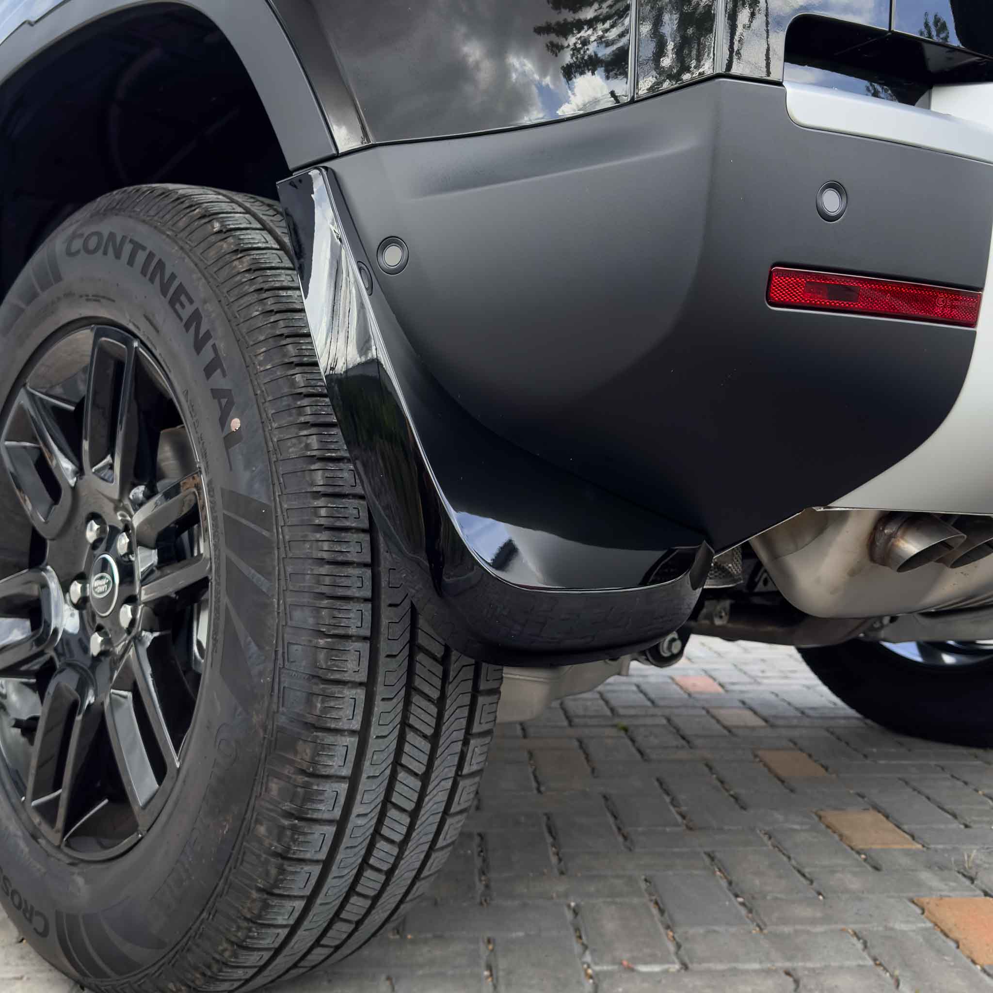 LAND ROVER DEFENDER L663 110 & 90 GLOSS BLACK MUD FLAPS-Accessories-BLAK BY CT-CT Carbon - High-quality carbon fiber and gloss black aerodynamic parts for premium sports and luxury vehicles.