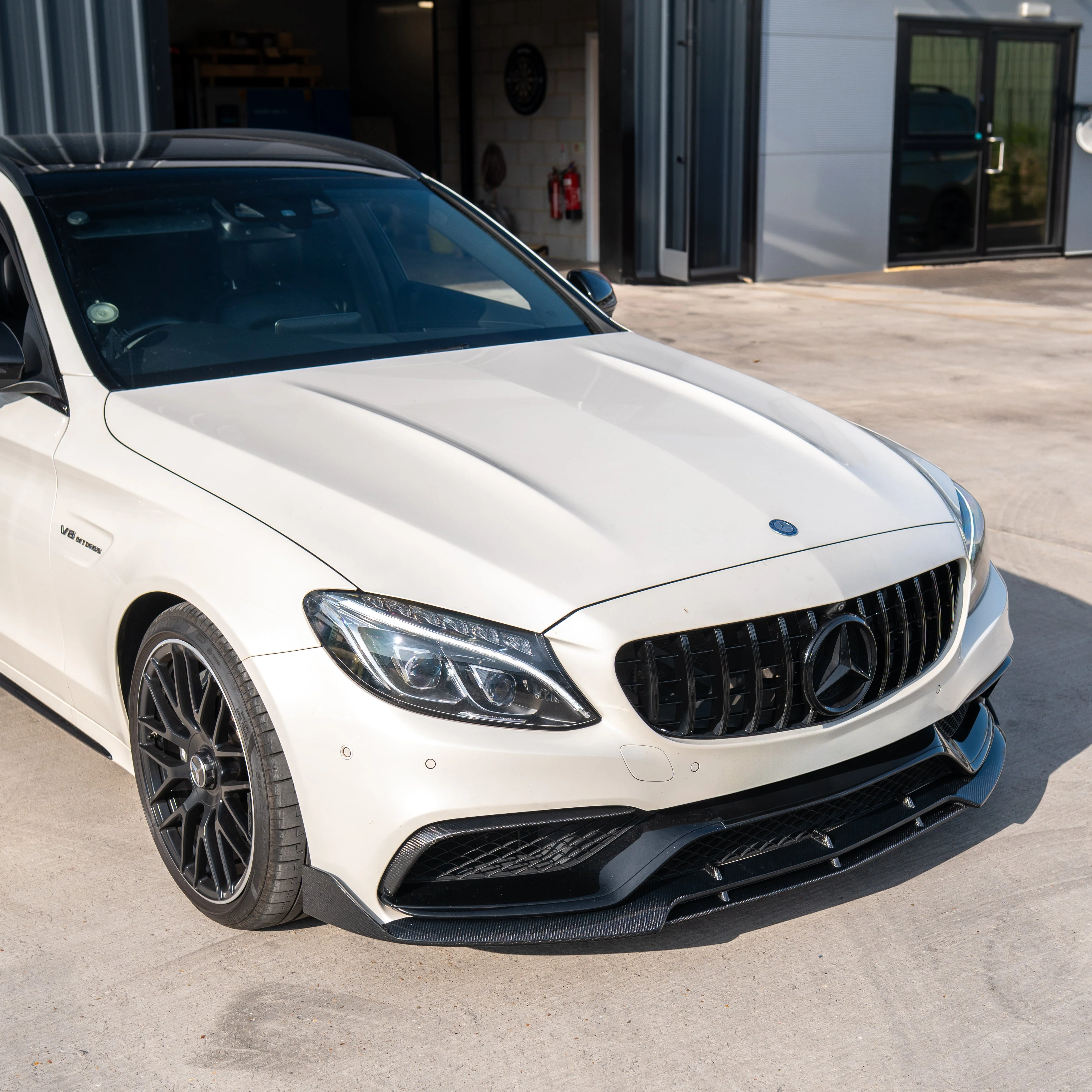 MERCEDES C63 W205 SALOON/ESTATE CARBON FIBRE SPLITTER - B-STYLE-Splitter-CT CARBON-CT Carbon - High-quality carbon fiber and gloss black aerodynamic parts for premium sports and luxury vehicles.