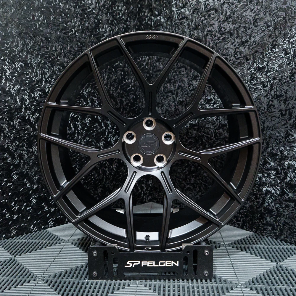 SP 26 | 23" LAND ROVER DEFENDER Front 23" x 10" ET20 Rear 23" x 10" ET25 (IN STOCK)