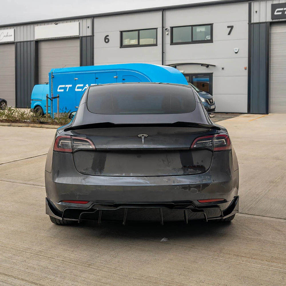 TESLA MODEL 3 FULL GLOSS BLACK KIT - BLAK BY CT CARBON-Kit-BLAK BY CT-CT Carbon - High-quality carbon fiber and gloss black aerodynamic parts for premium sports and luxury vehicles.