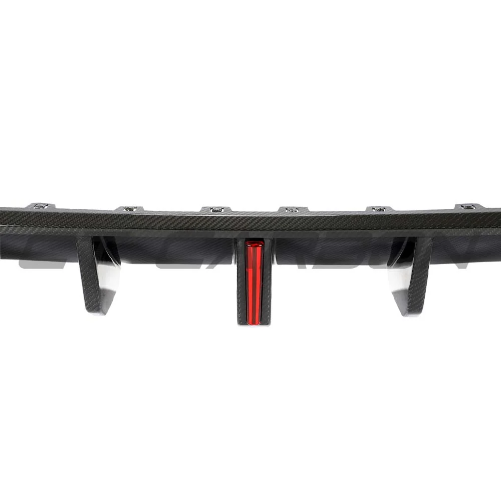 VOLKSWAGEN GOLF MK8/8.5 GTI/GTD 2021+ CARBON FIBRE DIFFUSER WITH LED