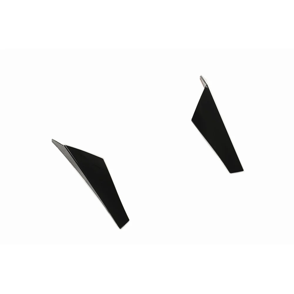 VOLKSWAGEN GOLF MK8 GLOSS BLACK REAR WINDOW TRIM-Accessories-BLAK BY CT-CT Carbon - High-quality carbon fiber and gloss black aerodynamic parts for premium sports and luxury vehicles.