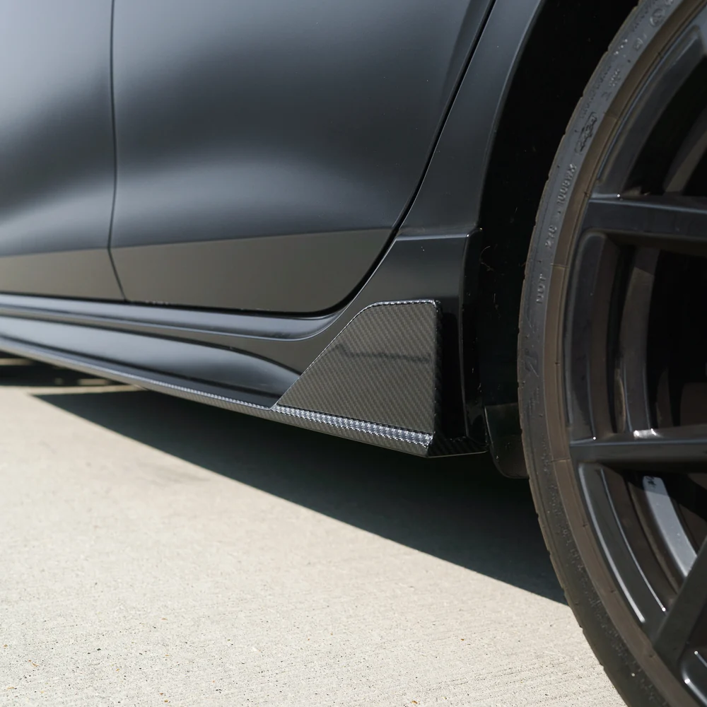 VW GOLF MK8/MK8.5 R/CS CARBON FIBRE SIDE SKIRTS - CT DESIGN