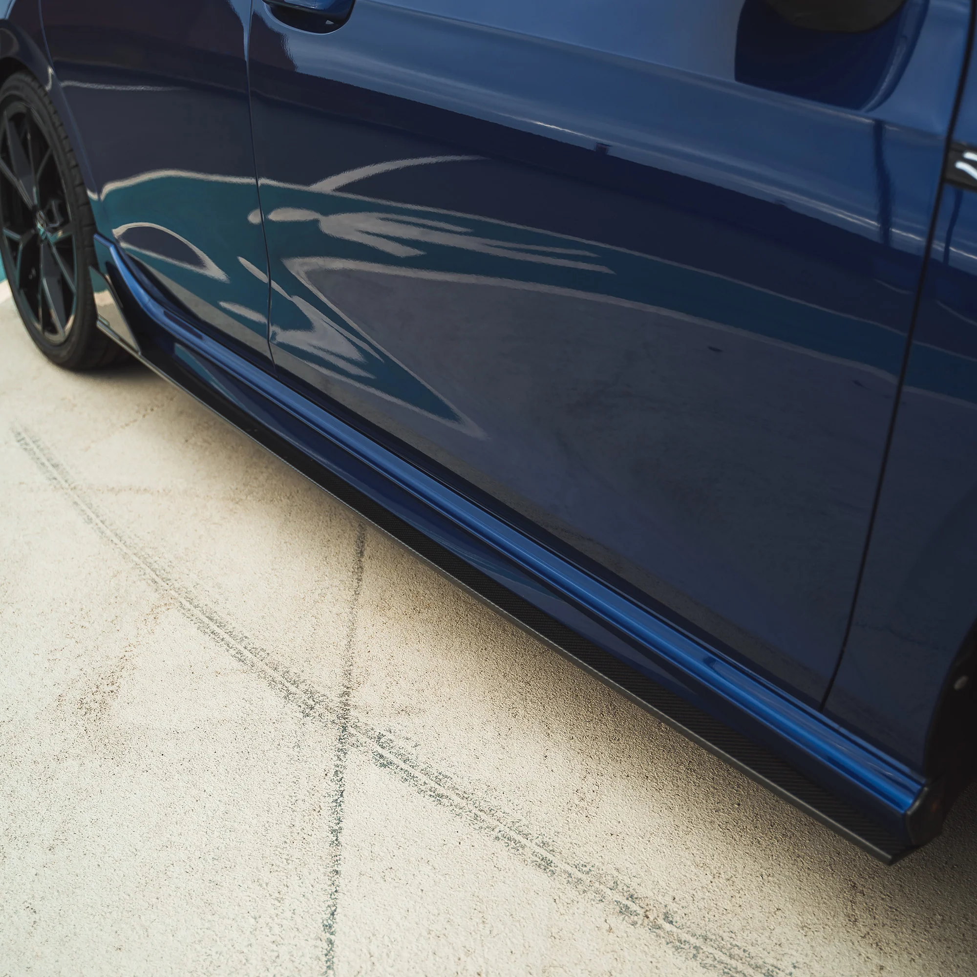VW GOLF MK8 R FULL CARBON FIBRE KIT - CT DESIGN-Kit-CT CARBON-CT Carbon - High-quality carbon fiber and gloss black aerodynamic parts for premium sports and luxury vehicles.